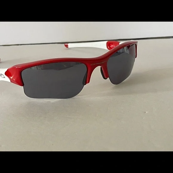 Oakley Sunglasses - Picture 5 of 13